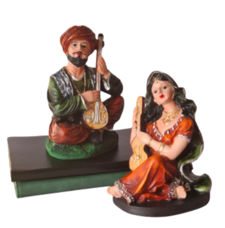 Fingurines & Showpieces